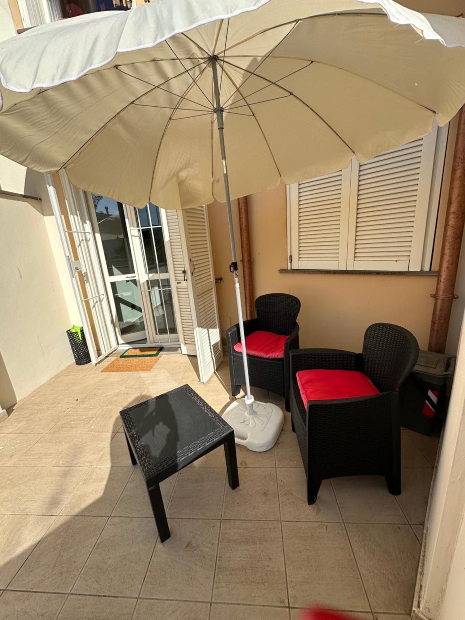 Hotel La Kasina Livorno Exterior foto